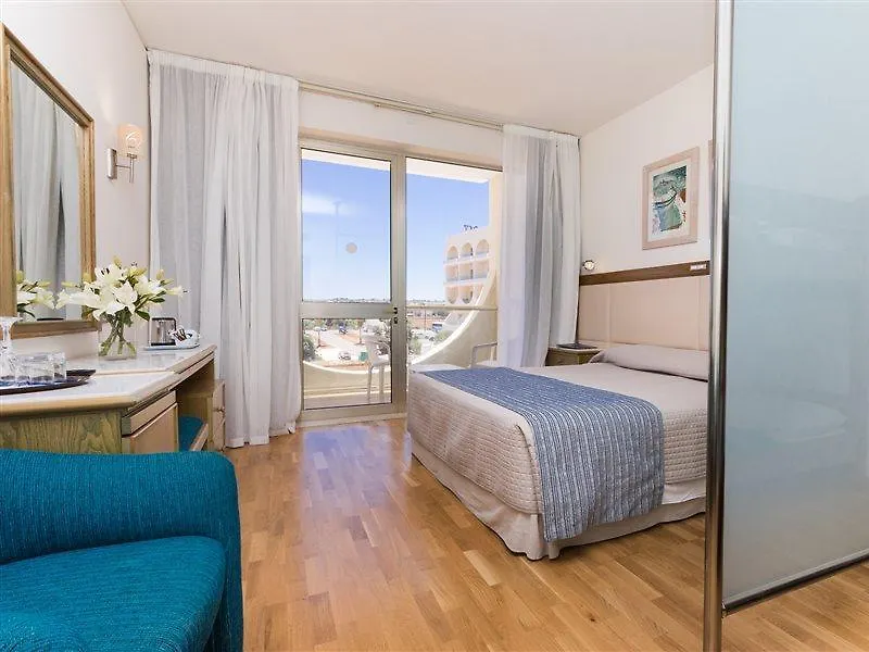 Golden Coast Beach Hotel Protaras