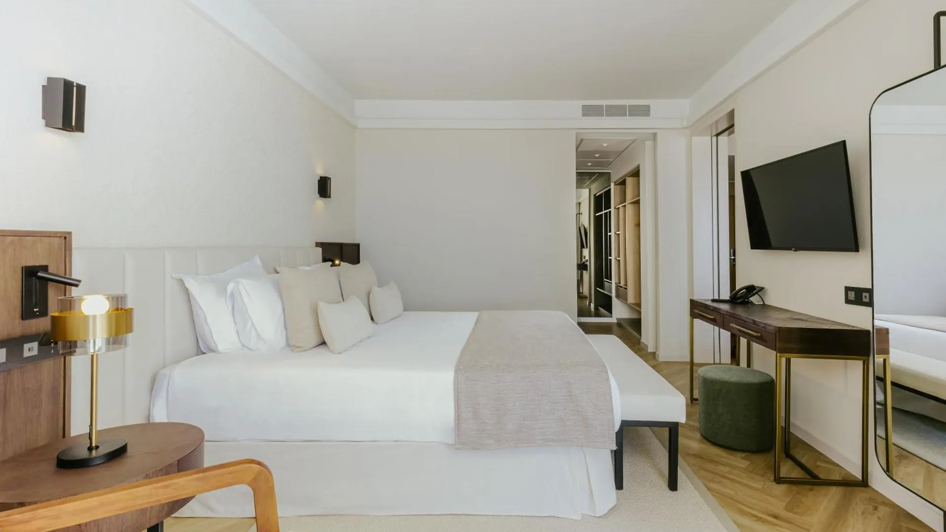 Resort Golden Coast Beach Hotel Protaras