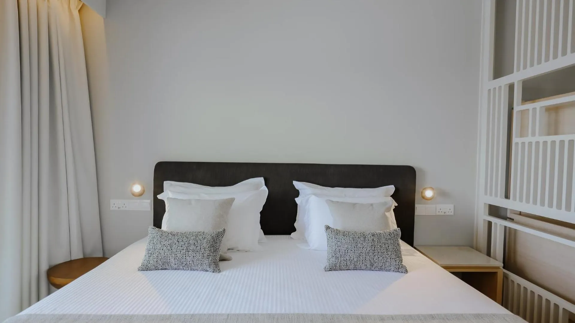 Golden Coast Beach Hotel Protaras Feriested