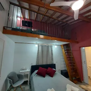 אורחן Magdalene's House לרנקה
