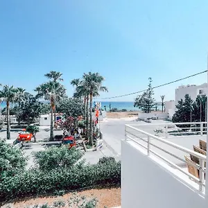 Panas Apart Otel Aya Napa
